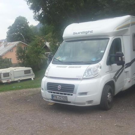 Camping Aviator, Numai Teren, Campare Pentru Rulote Autorulote Personale, Campingul Nu Are Rulote !!! Busteni Buşteni Exterior foto