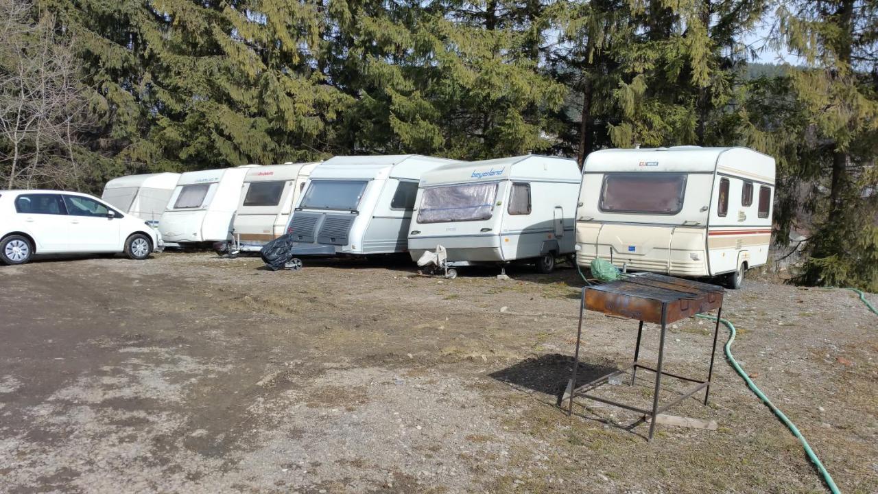 Camping Aviator, Numai Teren, Campare Pentru Rulote Autorulote Personale, Campingul Nu Are Rulote !!! Busteni Buşteni Exterior foto